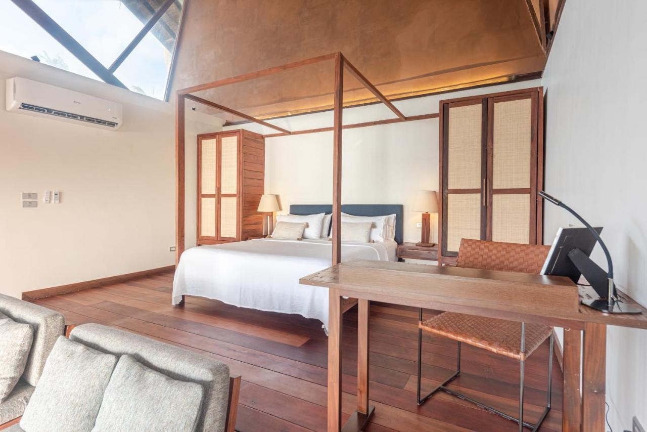 L'Osteria Luxe Beachfront B&B General Luna  Eksteriør bilde