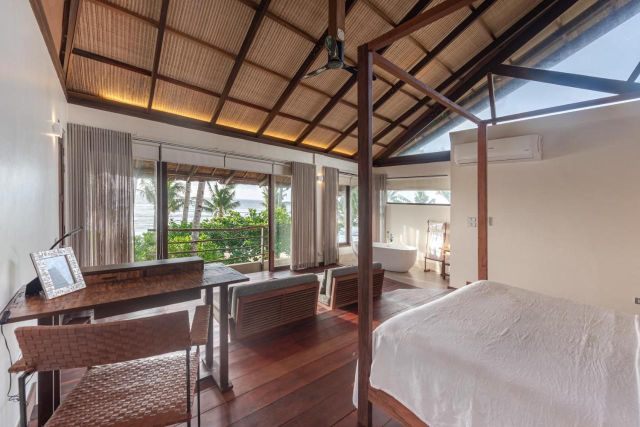 L'Osteria Luxe Beachfront B&B General Luna  Eksteriør bilde