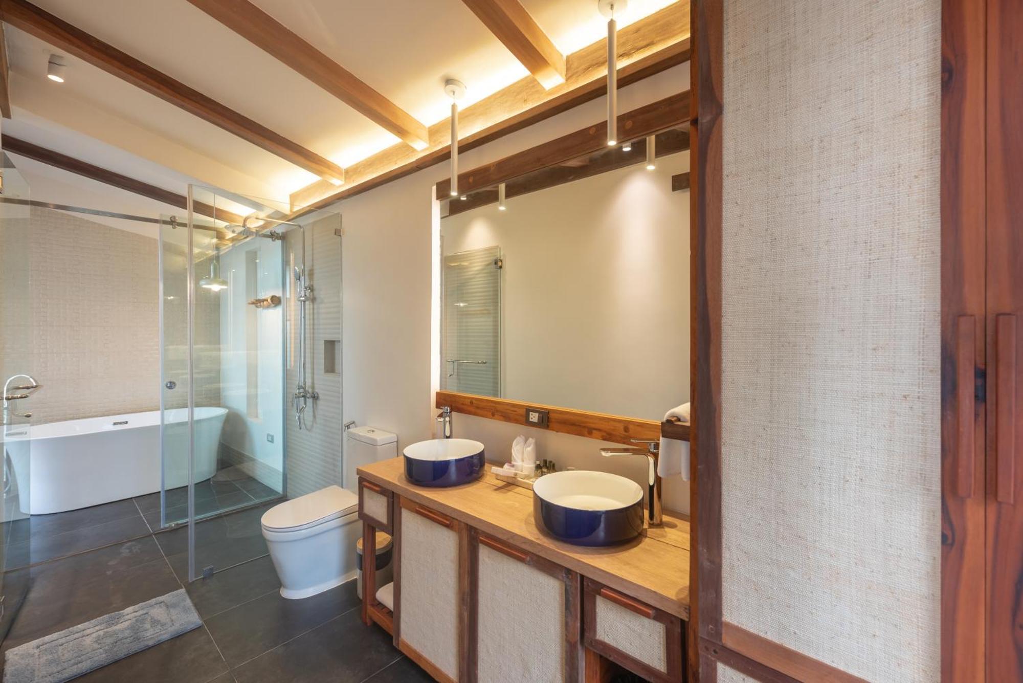 L'Osteria Luxe Beachfront B&B General Luna  Eksteriør bilde