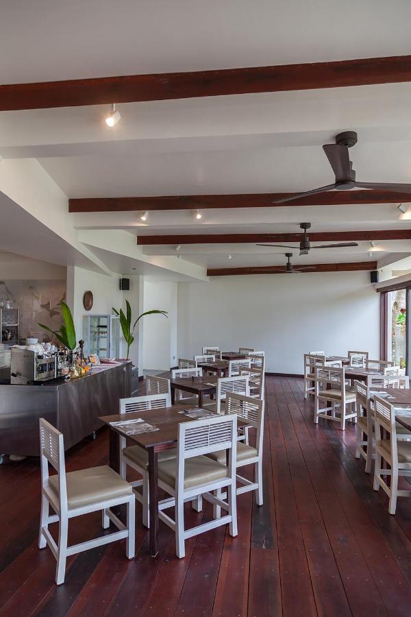 L'Osteria Luxe Beachfront B&B General Luna  Eksteriør bilde